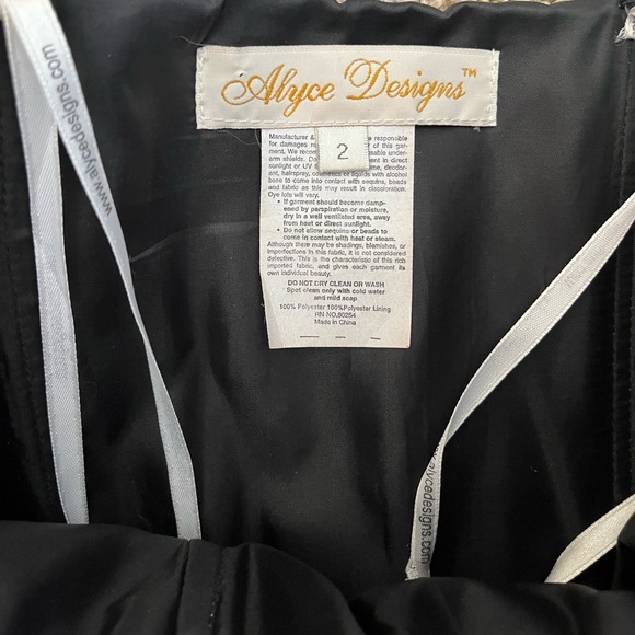 Sequin Party Grad Prom Dress - Picture 4 of 7